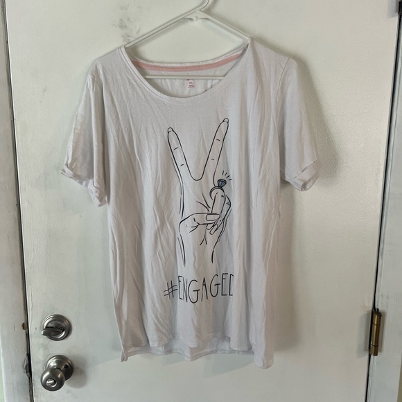 Engaged tshirt - Picture 2 of 4